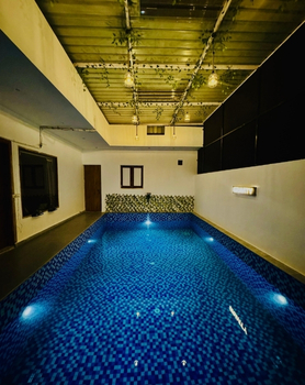 Private pool for couple package